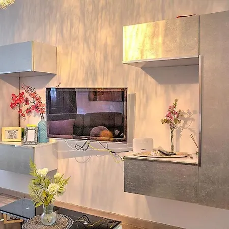 Gran Plaza Luminoso, 3 Apartment *