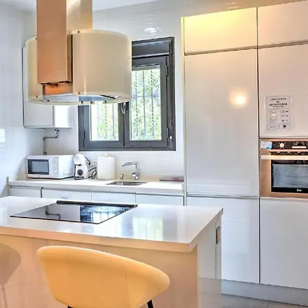 Apartment Gran Plaza Luminoso, 3