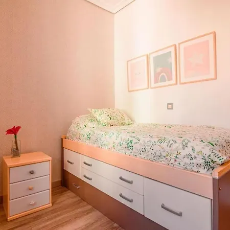 Apartment Gran Plaza Luminoso, 3 *