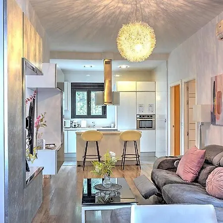 Gran Plaza Luminoso, 3 Apartment Seville